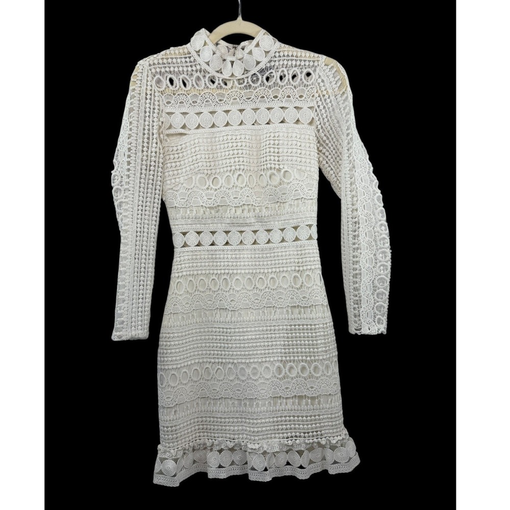 Two Sisters The Label Size 6 White Lace Crochet Long Sleeve Mini Dress
